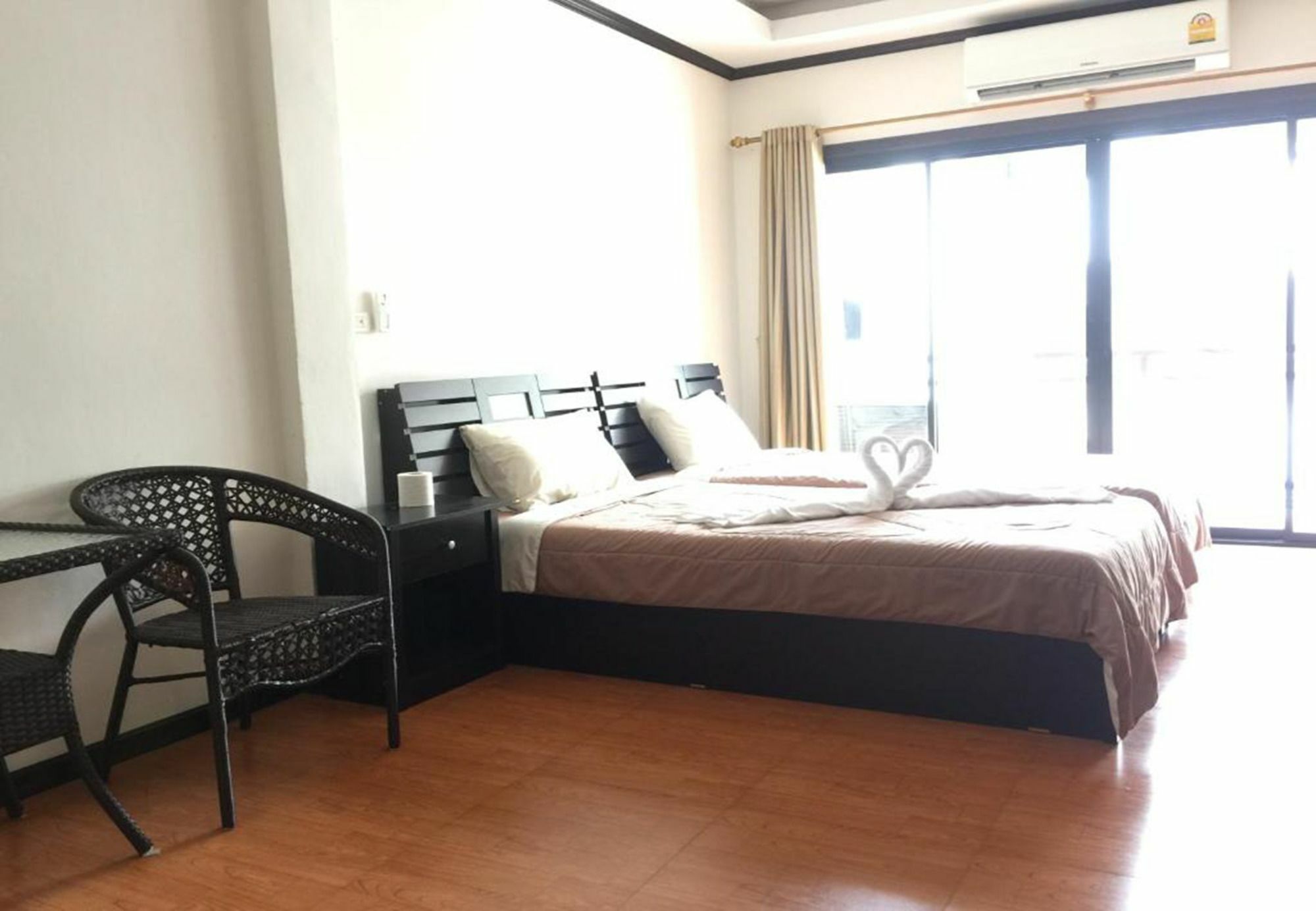 K&J Apartment Ban Nong Tabaek Eksteriør billede