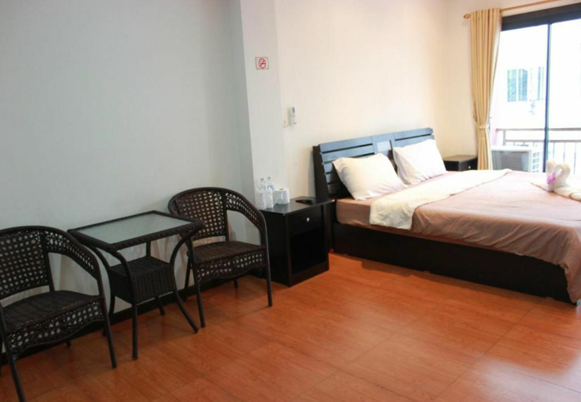 K&J Apartment Ban Nong Tabaek Eksteriør billede