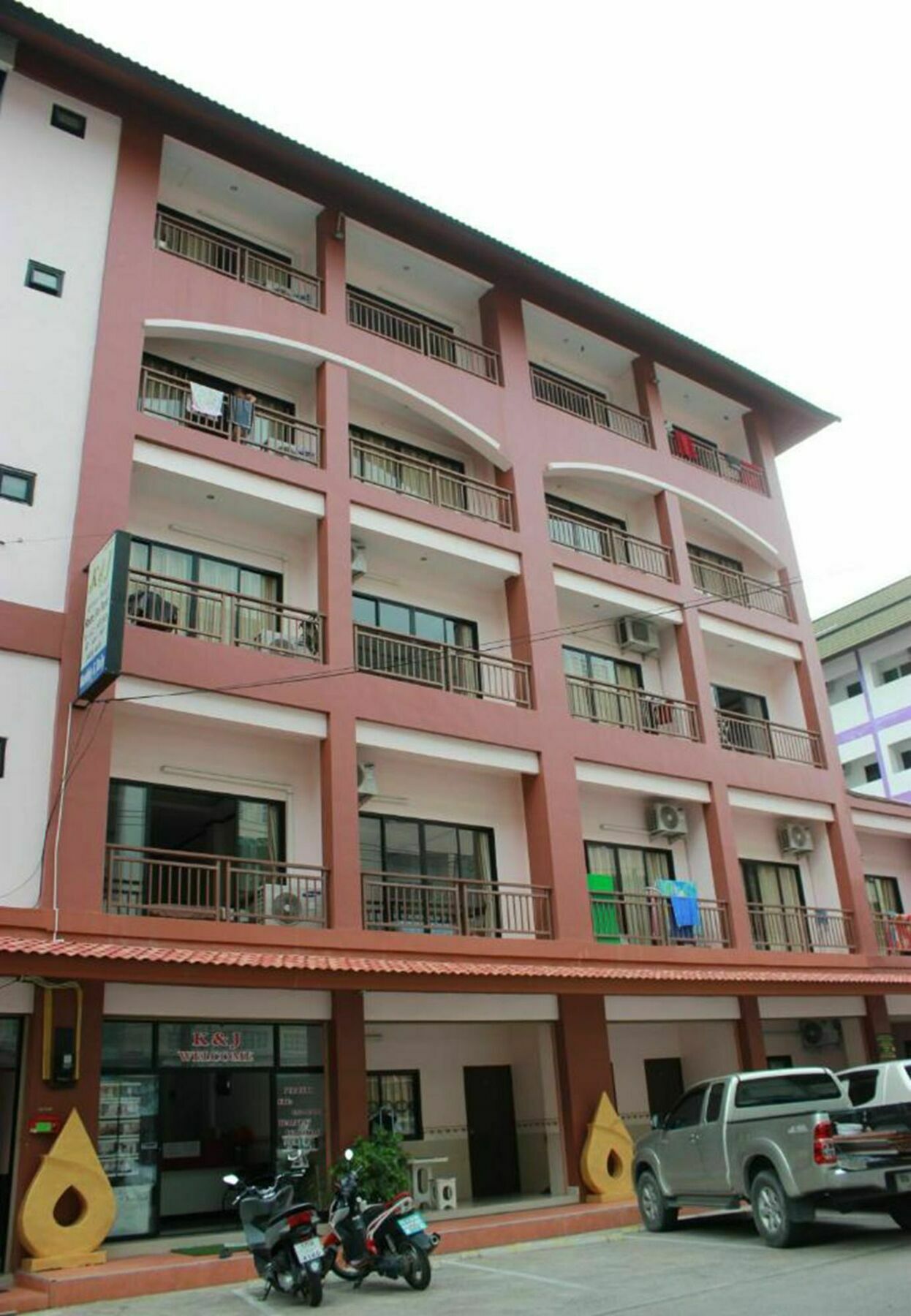 K&J Apartment Ban Nong Tabaek Eksteriør billede