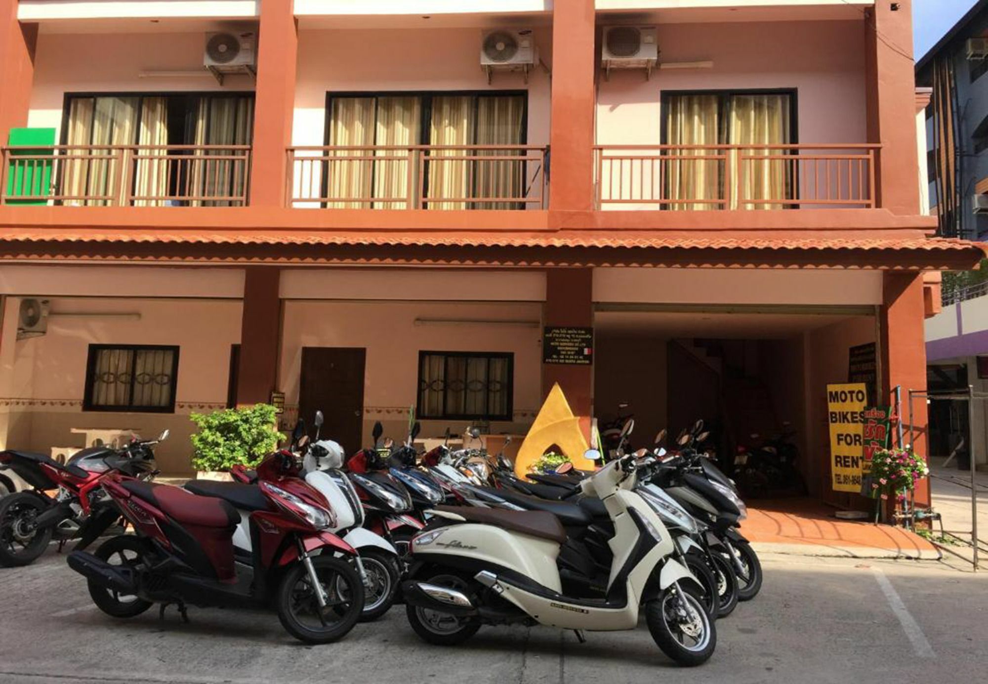 K&J Apartment Ban Nong Tabaek Eksteriør billede