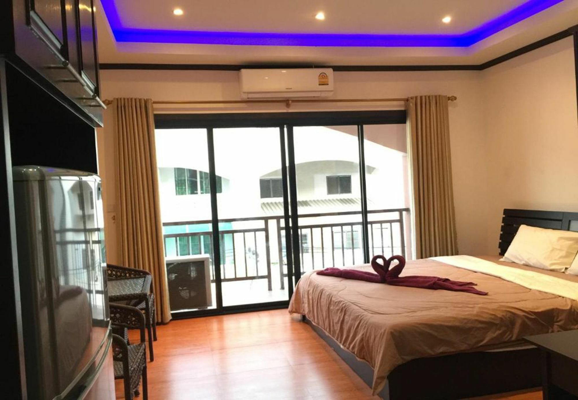 K&J Apartment Ban Nong Tabaek Eksteriør billede